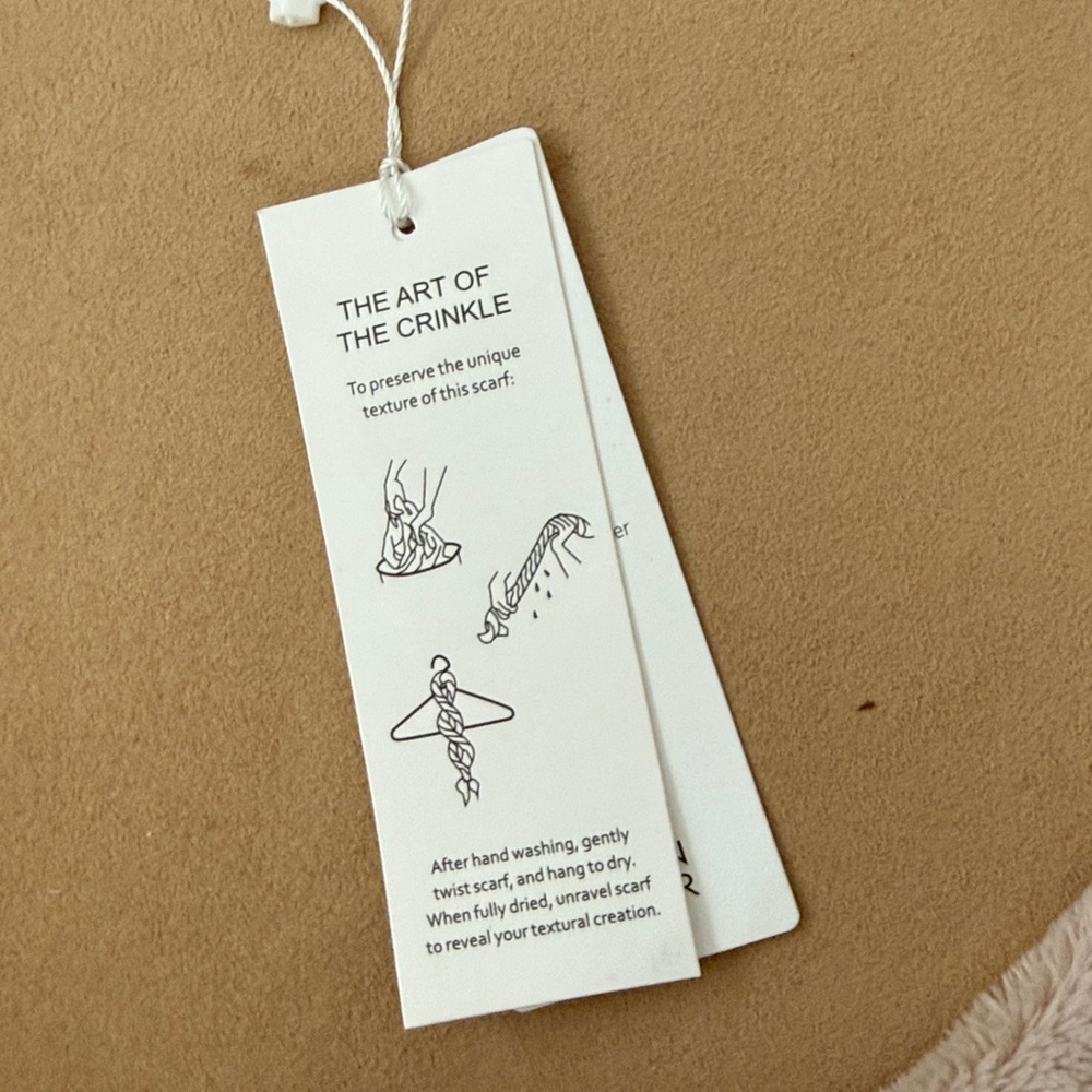 Eileen Fisher scarf - Picture 3 of 5